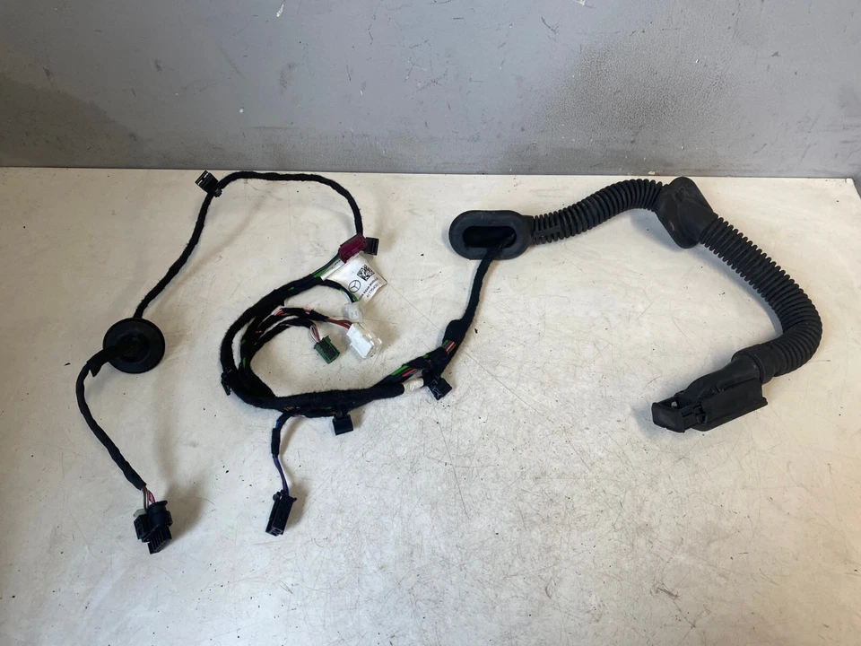 2019 MERCEDES A CLASS A200 W177 REAR DOOR WIRING LOOM A1775402111 - Image 1 of 4