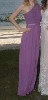 David’s Bridal Long One Shoulder Wisteria Purple Lace Bridesmaid Dress Size 2 - Image 1 of 4