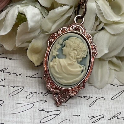 Oro Rosa Griega Diosa Griega Griega Mitología Corazón Boda Joyería Collar Camafeo Foto 1 de 4