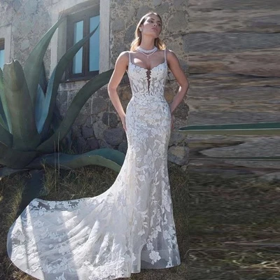 Elegant Mermaid Wedding Dresses Spaghetti Straps Lace Applique Train Bridal Gown - Image 1 of 4