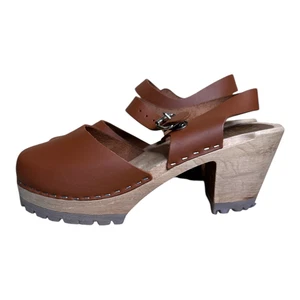 Mia Abby Cognac Brown Leather Wooden 3" Heel Clogs Women's Size  40 US 8.5 NWOT - Picture 1 of 8