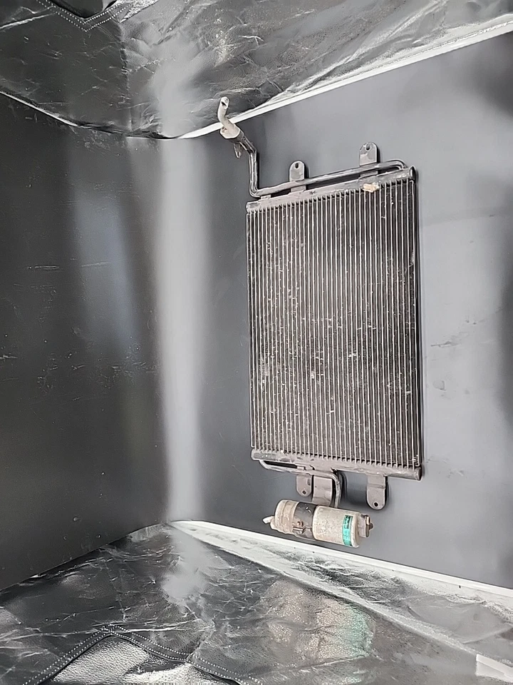 Audi TT 1999-2002 - Condensador de CA 1J0820411D LP37 Foto 1 de 4