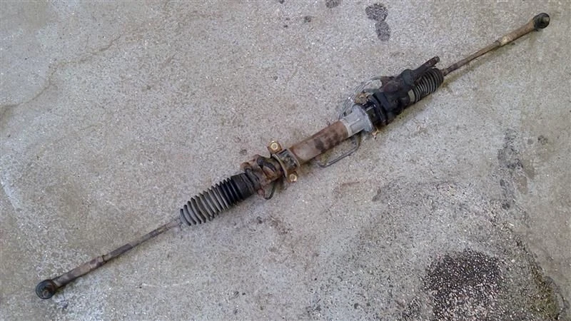 1998-2002 Subaru Forester Power Gear Rack and Pinion Assembly OEM - Image 1 of 1