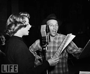 * BING CROSBY ROSEMARY CLOONEY SHOW (OTR) OLD TIME RADIO * 222 EPISODES MP3 DVD - Imagen 1 de 1