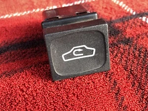 Saab Classic Air Recirculation Switch - Picture 1 of 3