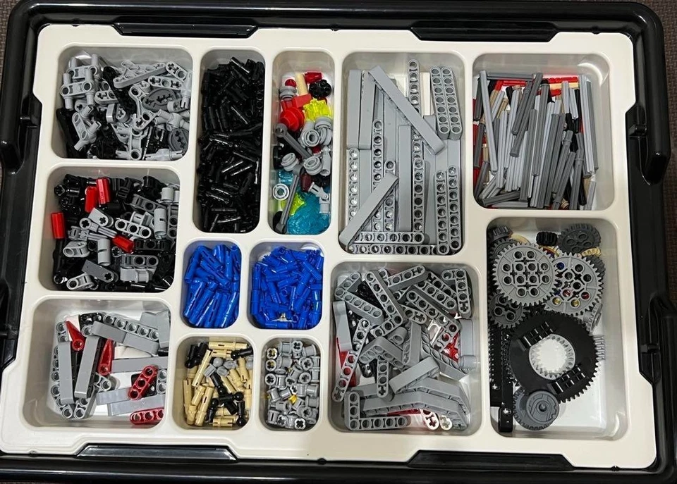 LEGO Mindstorm EV3 Education Expansion set 45560 used 100% - Image 1 of 2