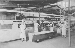 J42/ Camp Pike Arkansas Postcard c1920s Bake Ovens Cooks Bread Loaves 305 - Picture 1 of 4