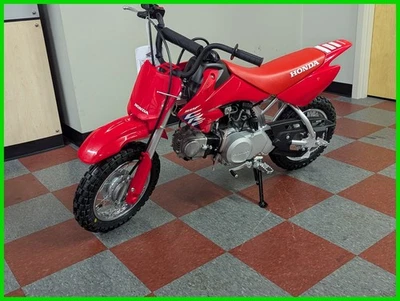 Honda CRF 50F 2026 Foto 1 de 4