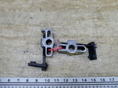 1986 Suzuki GS550ES S205-1. ajustadores de roda traseira - Imagem 1 de 4