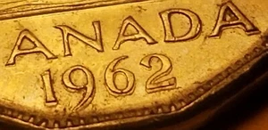 Canada 1962 Double Date Variety 5 Cent Coin Nickel Rare. - Picture 1 of 4