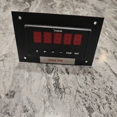 DYNAPAR MSJR4U00 1/8 DIN DIGITAL SPEED CONTROLLER - Image 1 of 3