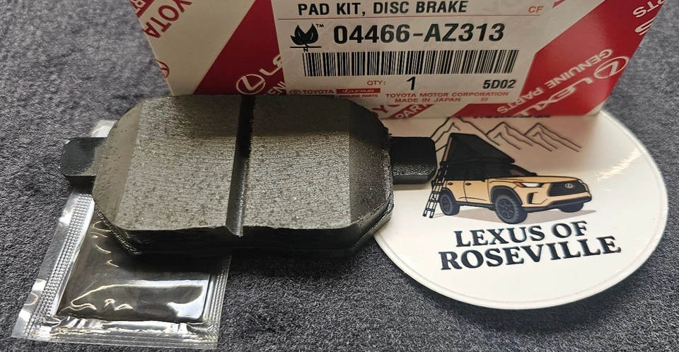 PASTILLAS DE FRENO TRASERAS GENUINAS OEM LEXUS CT200H NUEVAS 04466-AZ313 2012-2017 & PRIUS Foto 1 de 1