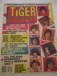 Michael Damian, Ralph Macchio, Scott Baio - Tiger Beat Magazine 1982 - Foto 1 di 1