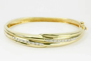 1.00 Ct Simulated Round Cut Diamond Wedding Bangle Bracelet Yellow Gold plated - Picture 1 of 4