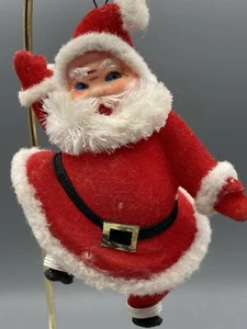 Adornos colgantes flocados de fieltro de Papá Noel bailando kitsch vintage Japón 4" - Imagen 1 de 14