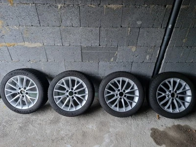 Original BMW Winterräder 17 Zoll 1er 2er F22 F23 M235i Winterkompletträder  - Bild 1 von 4