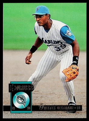 1994 Donruss #212 Orestes Destrade Florida Marlins - Image 1 of 2