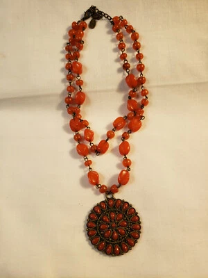 Robert Rose orange beaded pendant necklace Foto 1 de 4