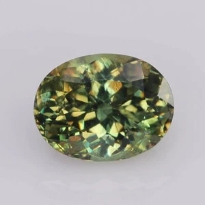 1.93 carats green natural namibian demantoid garnet 20110476 - Picture 1 of 5