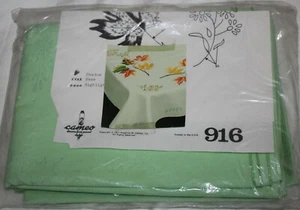Vintage 1977 Cameo Fall Leaves Green Tablecloth #916 Paint or Embroider 60 x 80 - Picture 1 of 5