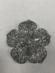 Vintage GERRY'S Open Work Floral Flower Silver Tone Brooch Pin - Imagen 1 de 3