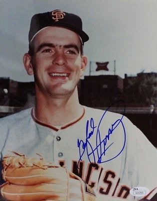 Gaylord Perry San Francisco Giants 2x Cy Young HOF Autograph 8x10 Photo JSA 17F - Image 1 of 4