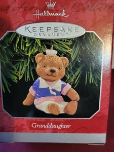 Hallmark Keepsake 1998 adorno de Navidad nieta - Imagen 1 de 4