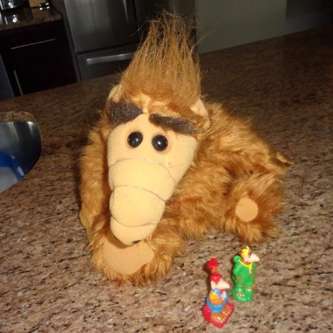 Vintage 1986 Alien Productions Coleco ALF 18 Inch Plush Doll Cover
