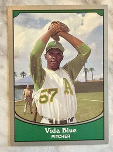 1990 Pacific Baseball Legends Vida Blue #8 Oakland Athletics
