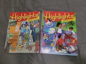 Set Of 2 Unused 2009 Highlights Activities Readers - Bild 1 von 6