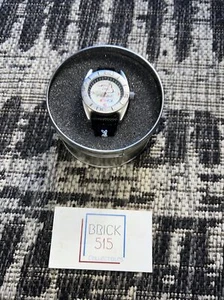 Dale Earnhardt Sr. #3 NASCAR Quartz Men's Watch NEW IN ORIGINAL TIN - Picture 1 of 4