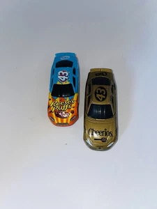 Cheerios Dodge 43 NASCAR Diecast 1:64 Vintage General Mills & Reese’s Puffs Auto - Bild 1 von 2