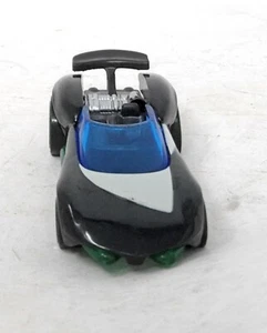 Hot Wheels DGB60 Car - Picture 1 of 5