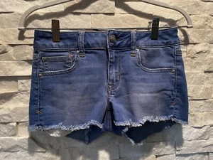 EUC Women's AMERICAN EAGLE Super Stretch Shortie Denim Cut Off Jean Shorts Sz 2 - Picture 1 of 9