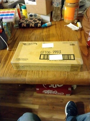 Juego de 5 autos Hot Wheels DC Characters 2018 sellado de fábrica Foto 1 de 2