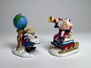 Estatuillas Department 56 Heritage Village Series ""56364 Charting Santa's Course - Imagen 1 de 8