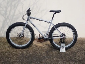 Superb Surly Pugsley Special Ops - size large - in good condition - Picture 1 of 17