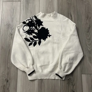 Anthropologie The Beatriz Mock Neck Sweater White Black Floral Size M - Bild 1 von 13