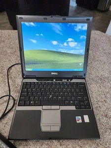 Dell Latitude D410 12'' Laptop Intel M@ 1.8GHz, 2GB Ram, 80GB HDD Win XP Pro - Picture 1 of 13