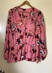 MUJER CITY CHIC ROSA FLORAL TOP TALLA S - Imagen 1 de 6