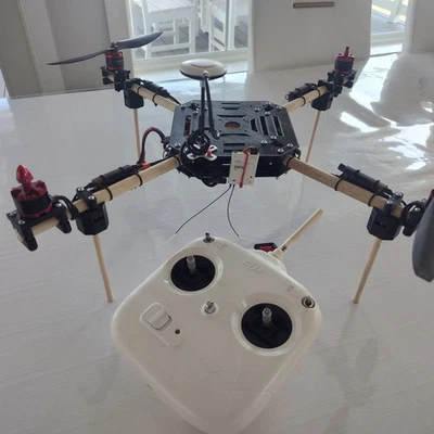 Custom 500mm 4S Quadcopter DJI Naza V2 ReadyToSky 920KV 10" Props – ARF - Image 1 of 4