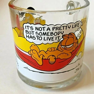 McDonald's 1978 Garfield Pretty Life Vintage Glass Coffee Cup Mug Jim Davis - Picture 1 of 7