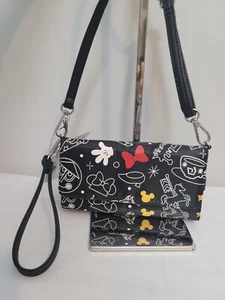 NWT Disney Parks Mickey Minnie Icon Wristlet Wallet Crossbody Bag White Black - Picture 1 of 14