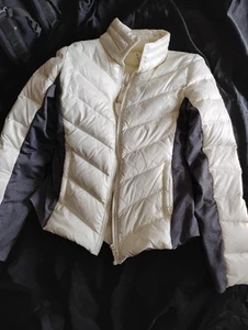 Alo Yoga White Down Jacket Women's Small Great - Picture 1 of 5