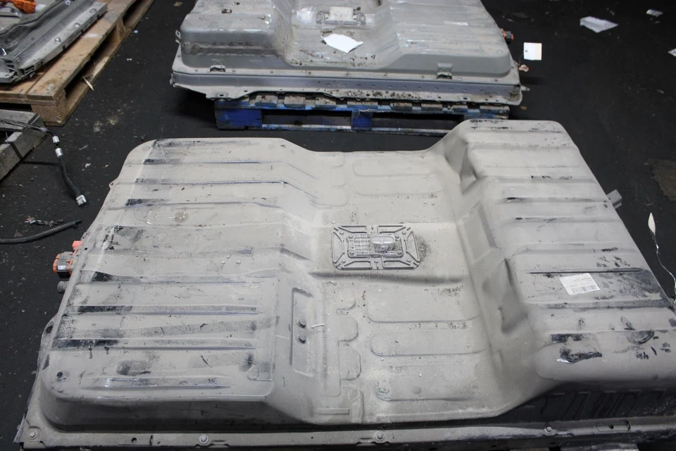 Batería Nissan LEAF 16 Foto 1 de 4