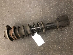 PUNTAL DE SUSPENSIÓN DELANTERO DERECHO Suzuki Alto (RF410) 2002 757288P - Imagen 1 de 5
