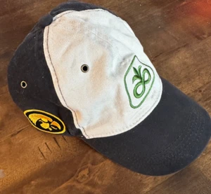 Pioneer Seed Iowa Hawkeyes-Strapback Hat/Cap Black/White-Farming/Dupont-NEW - Picture 1 of 4