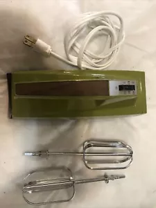 Hand Mixer Vintage Sears Roebuck 3-Speed Model 400-828600 Olive Green 70s MCM - Picture 1 of 6