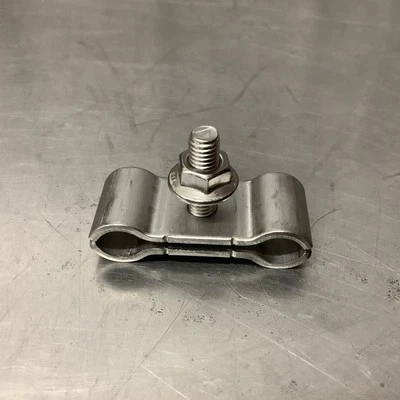 2014-2019 Jeep Grand Cherokee Ram 3.0L Rear Exhaust Clamp 68357411AA - Изображение 1 из 2