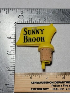 Antiguo vertedor de tapa de botella de corcho Sunny Brook de colección con corcho - Imagen 1 de 5